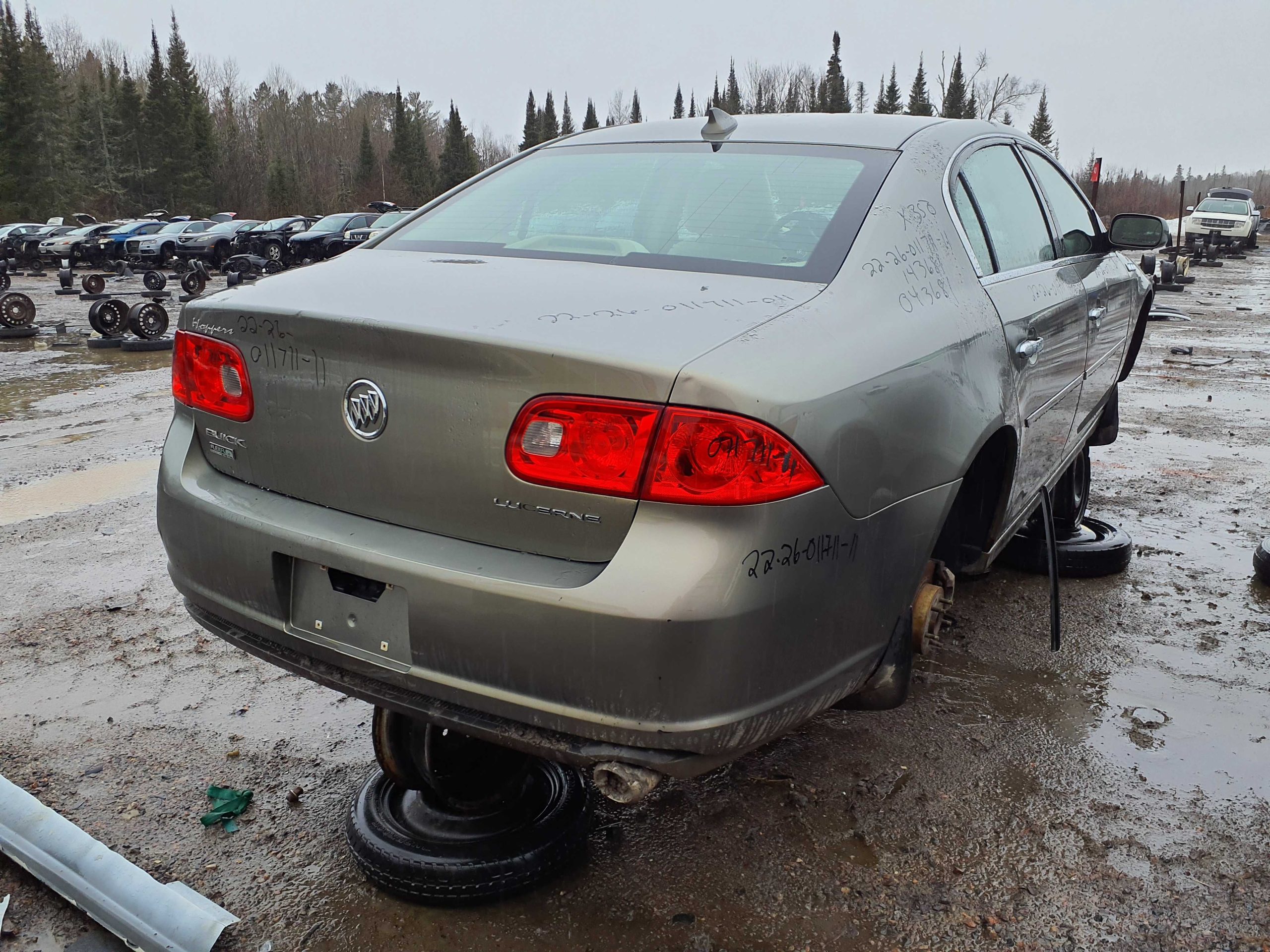 BUICK LUCERNE 2011