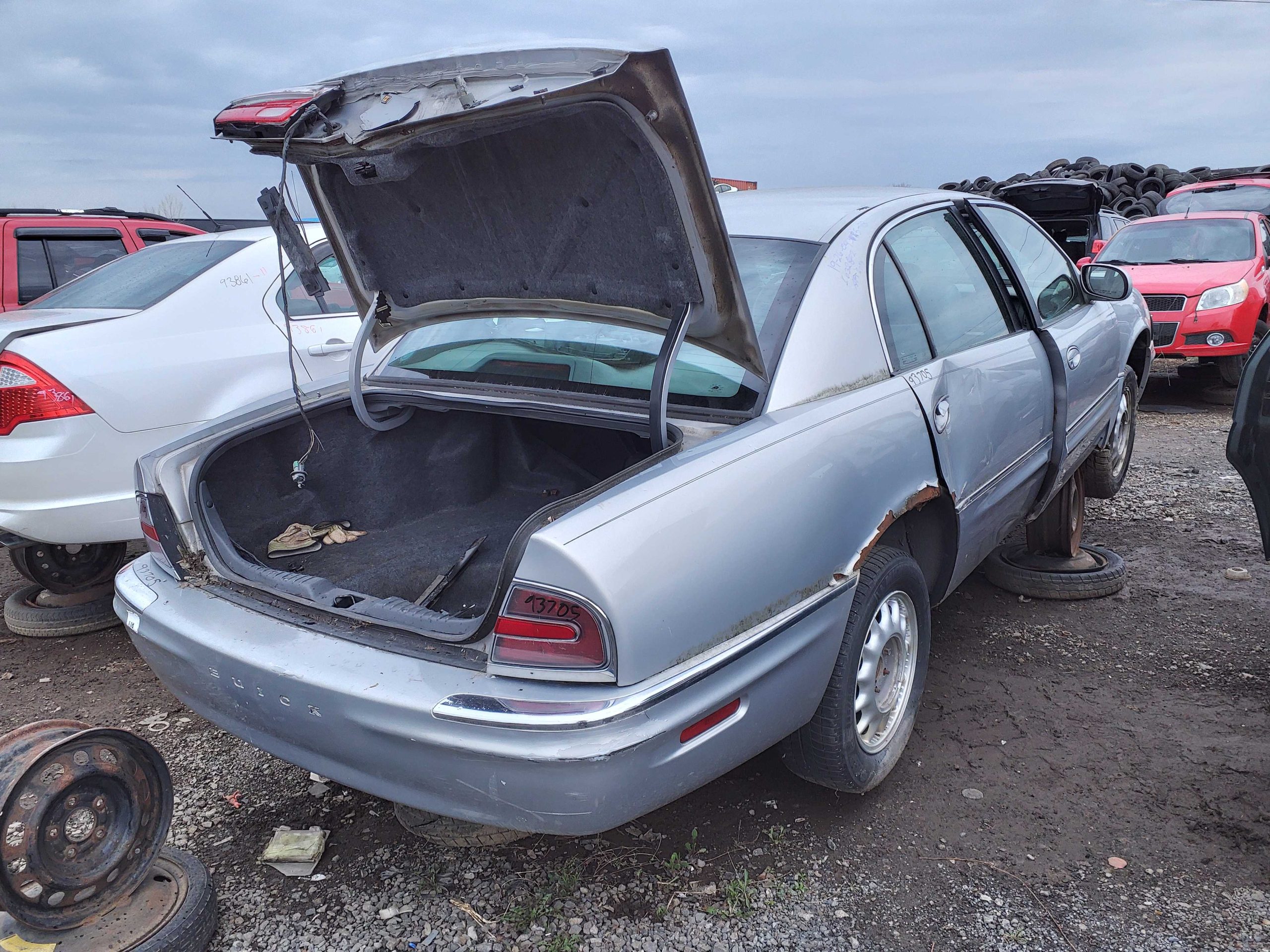 BUICK PARK AVENUE 1998