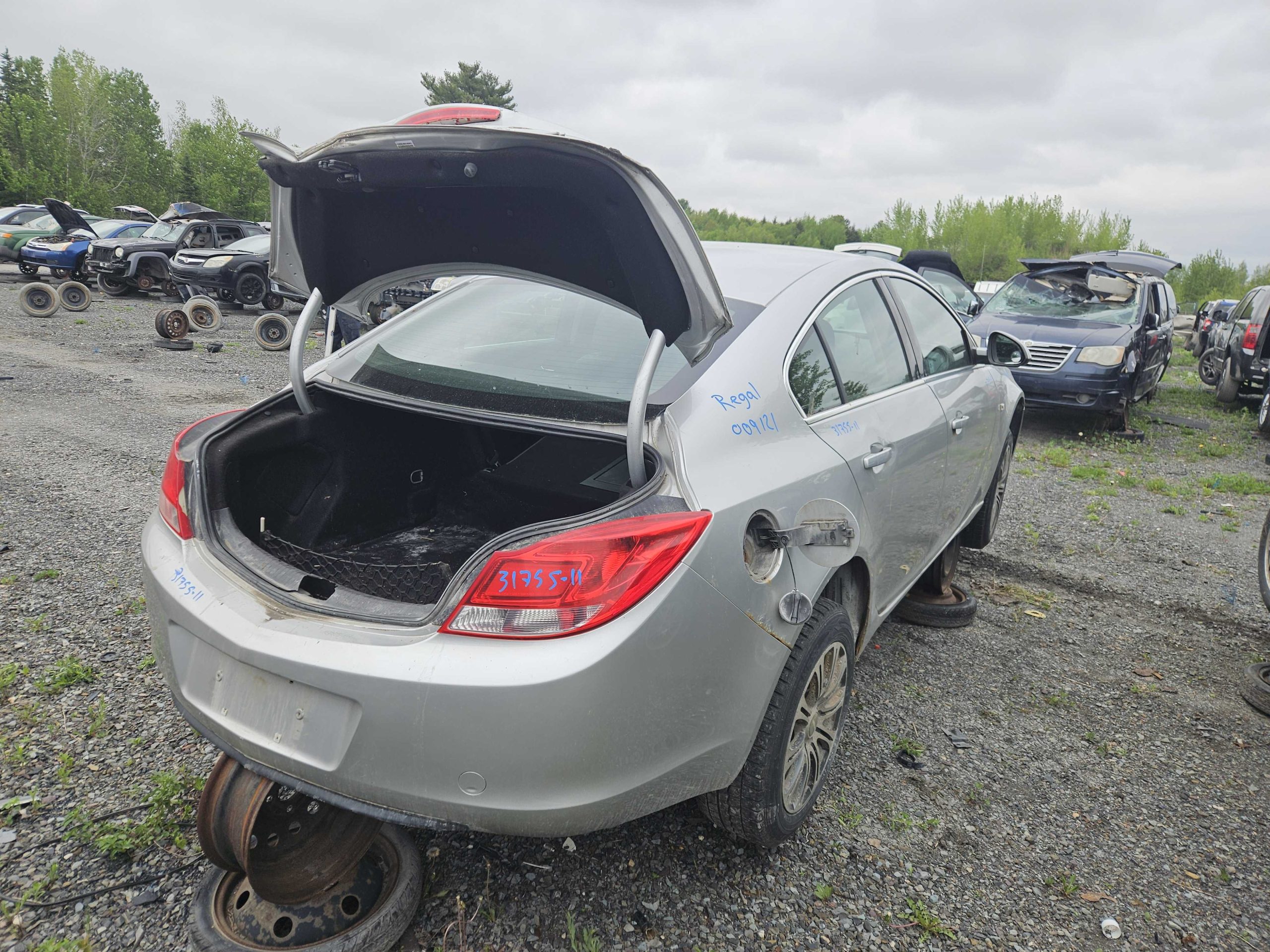 BUICK REGAL 2011