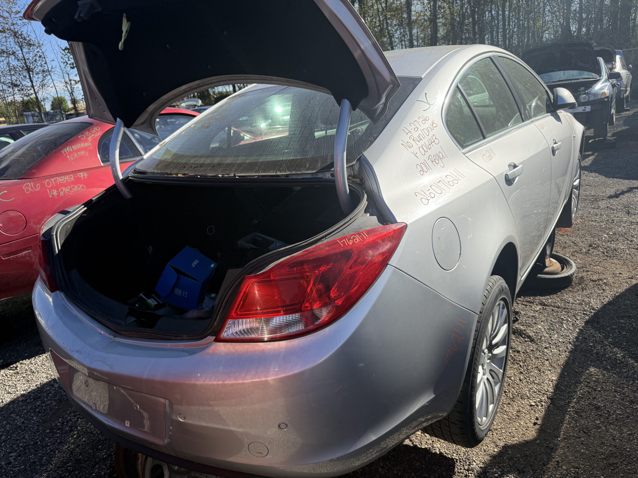 BUICK REGAL 2011