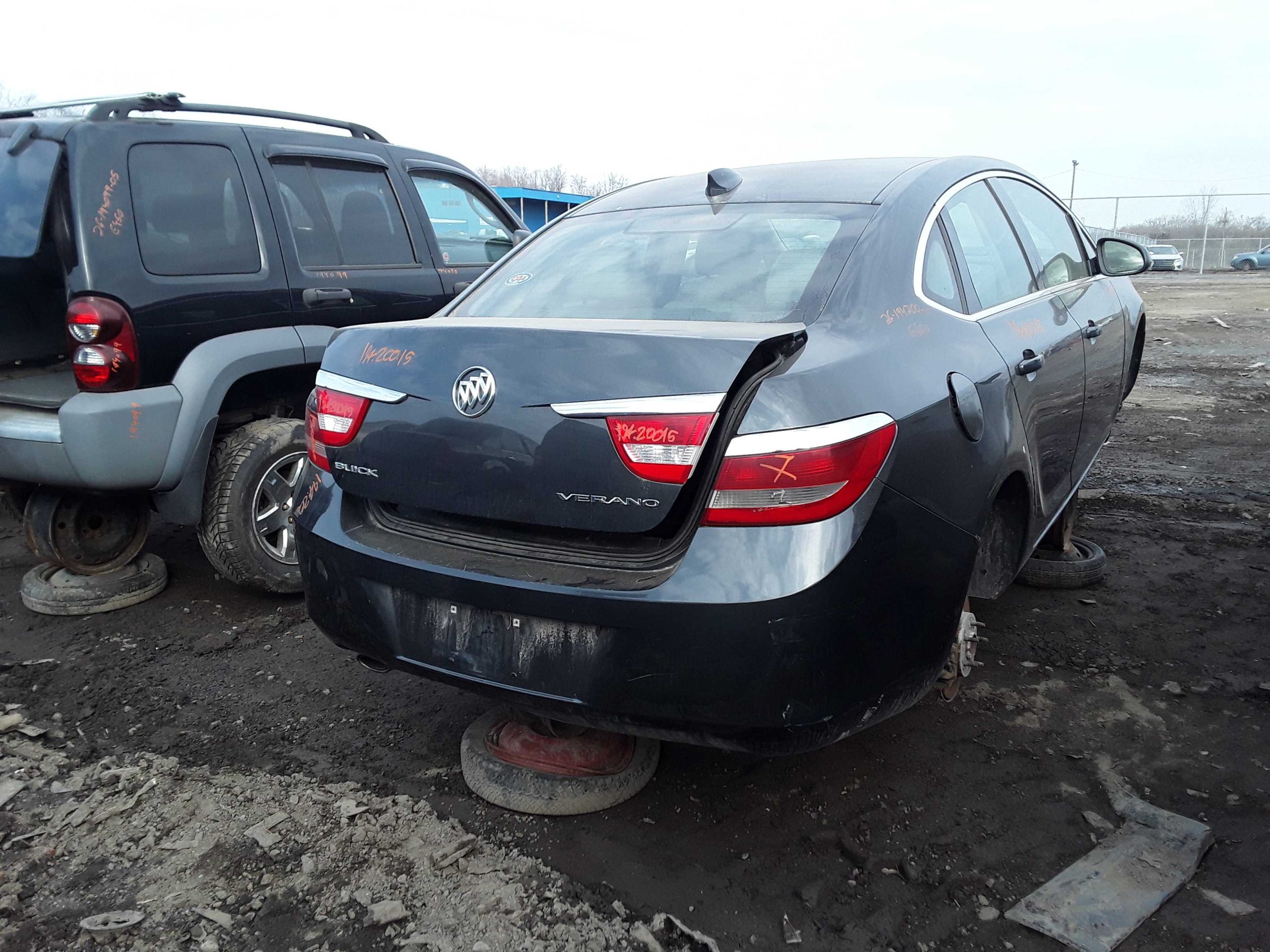 BUICK VERANO 2015