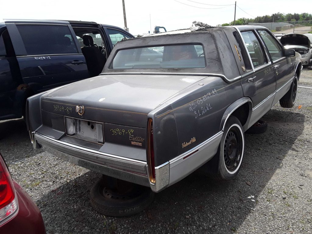 CADILLAC DEVILLE 1989