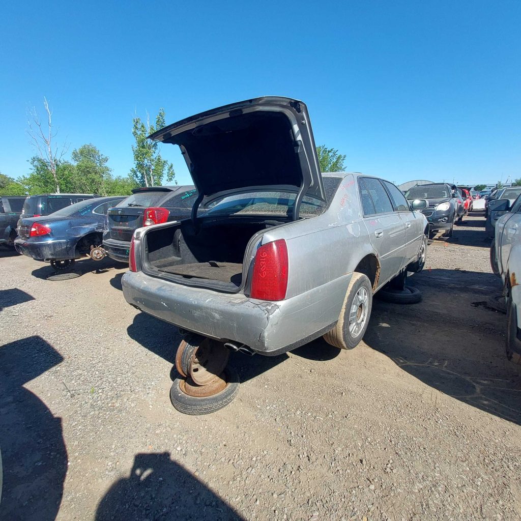 CADILLAC DEVILLE 2005