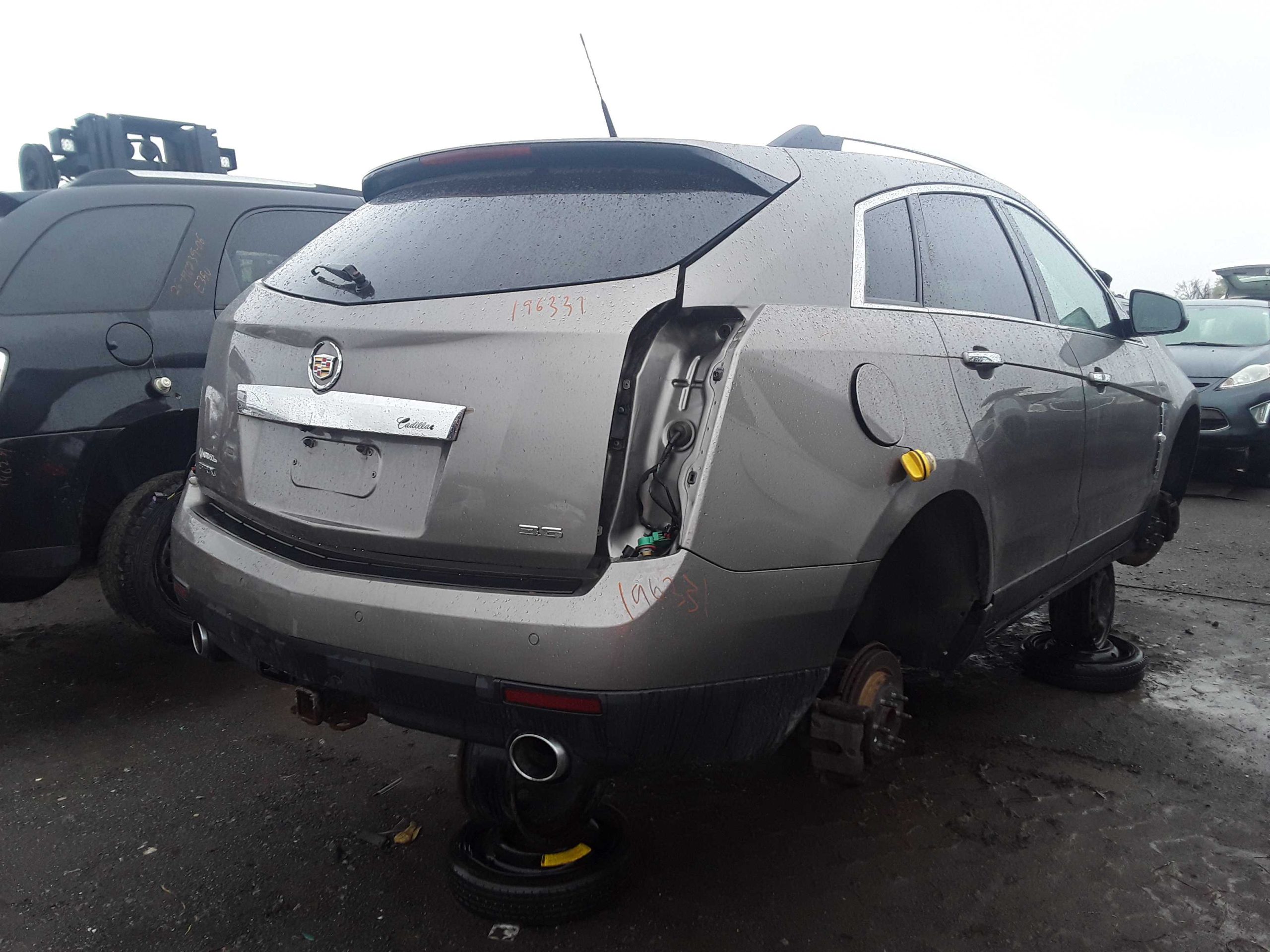 CADILLAC SRX 2012