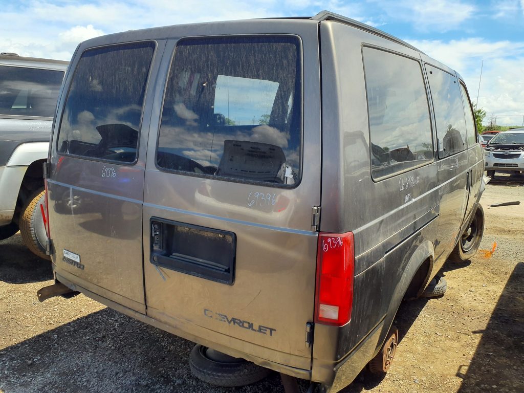 CHEVROLET ASTRO 1999