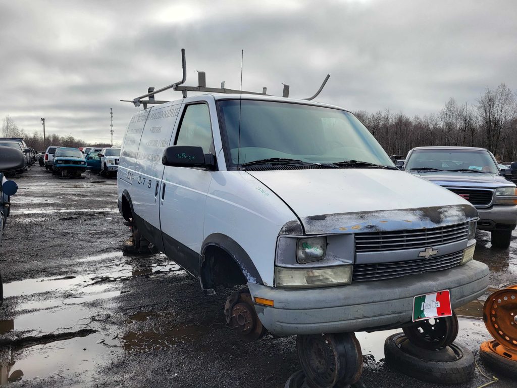 CHEVROLET ASTRO 2004