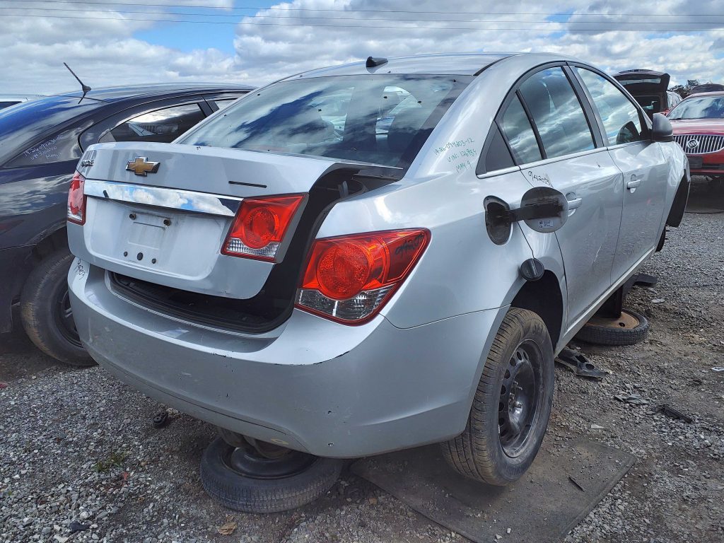 CHEVROLET CRUZE 2012