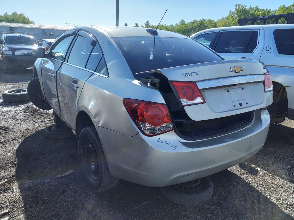 CHEVROLET CRUZE 2015