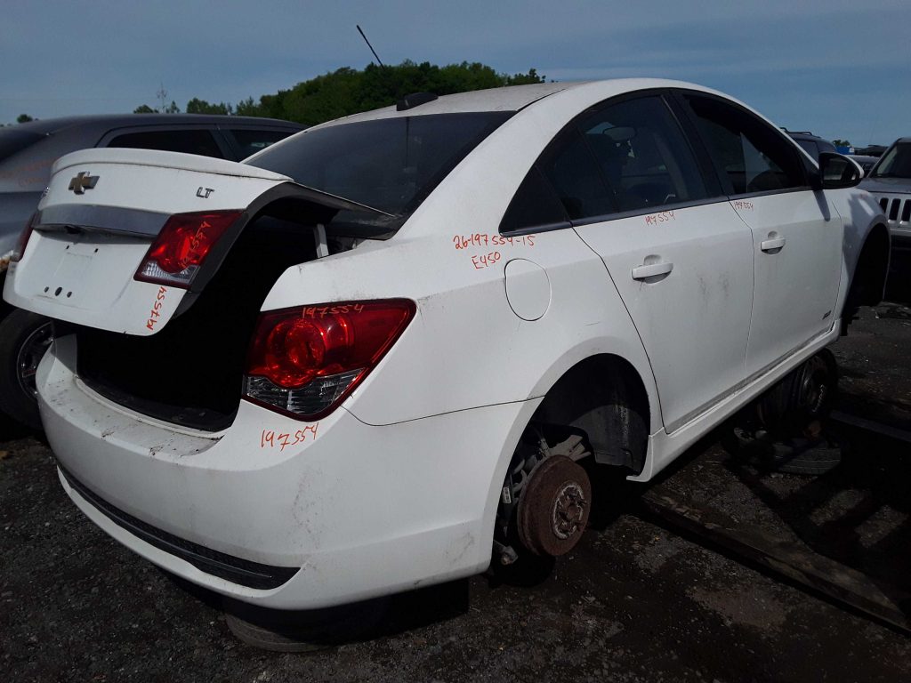 CHEVROLET CRUZE 2015