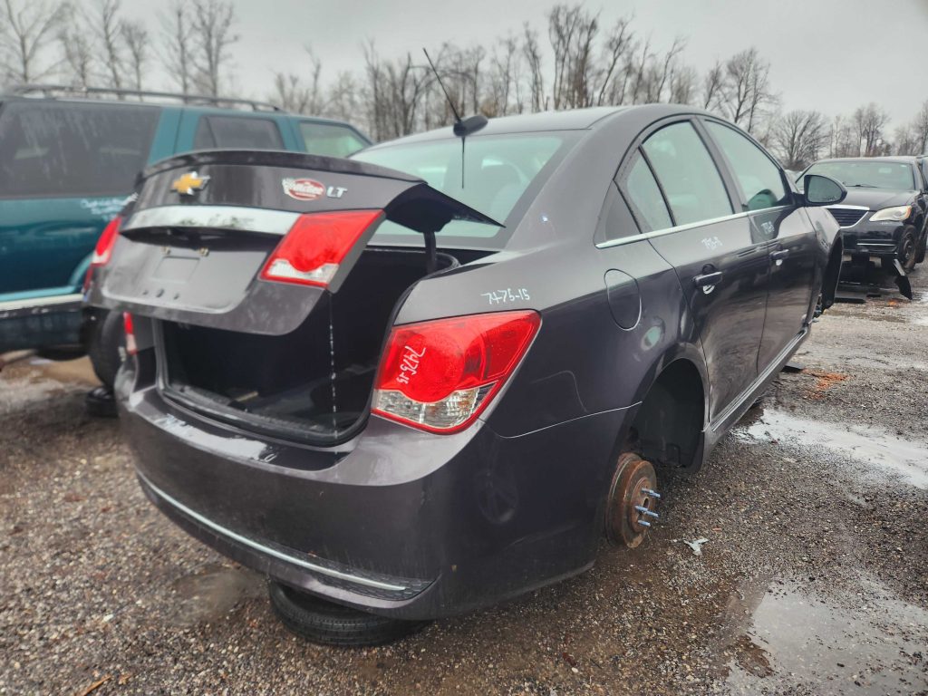 CHEVROLET CRUZE 2015