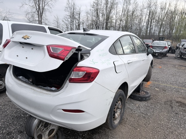 CHEVROLET CRUZE 2017
