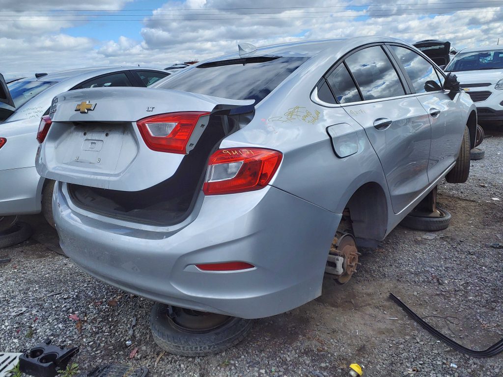 CHEVROLET CRUZE 2017