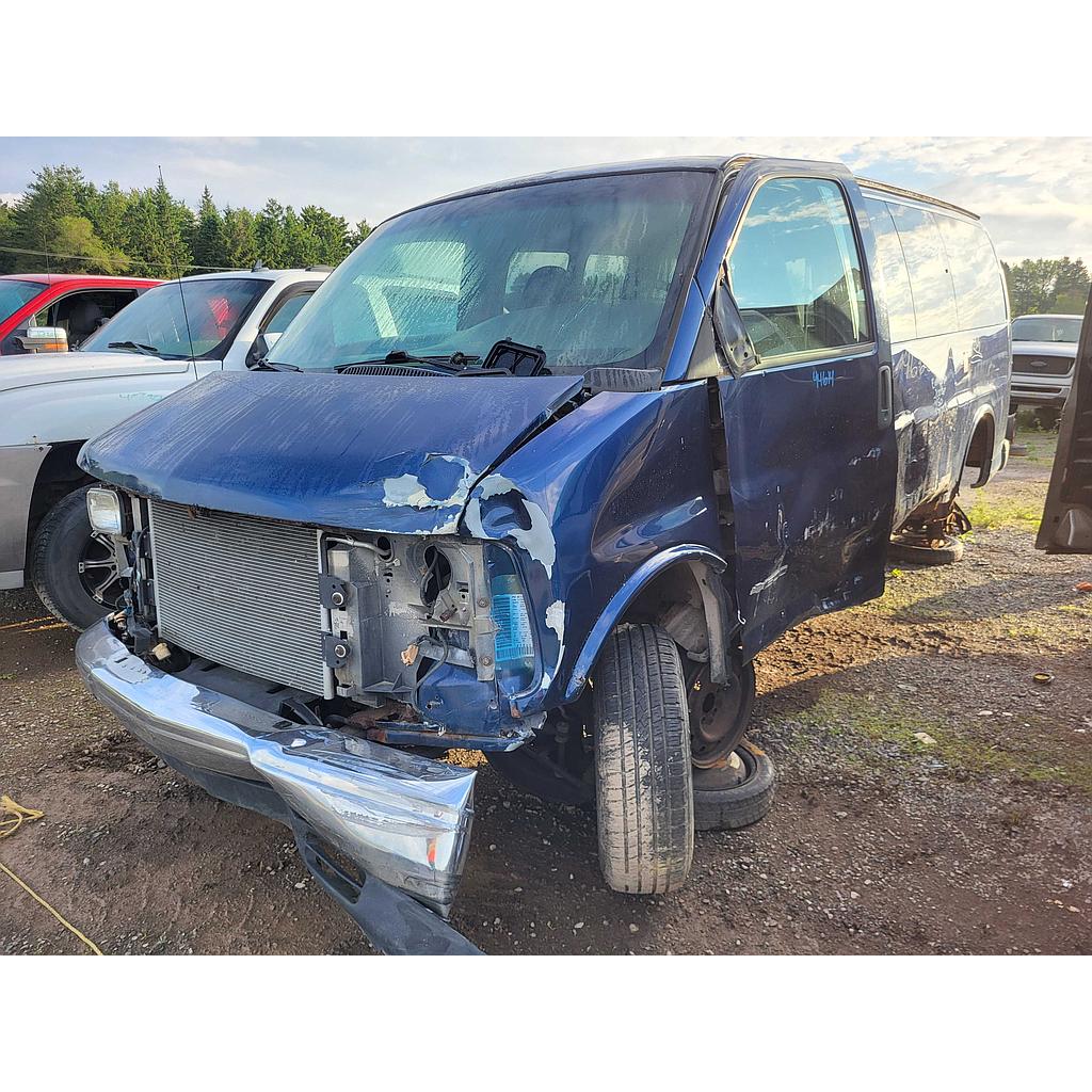 CHEVROLET EXPRESS VAN 2002
