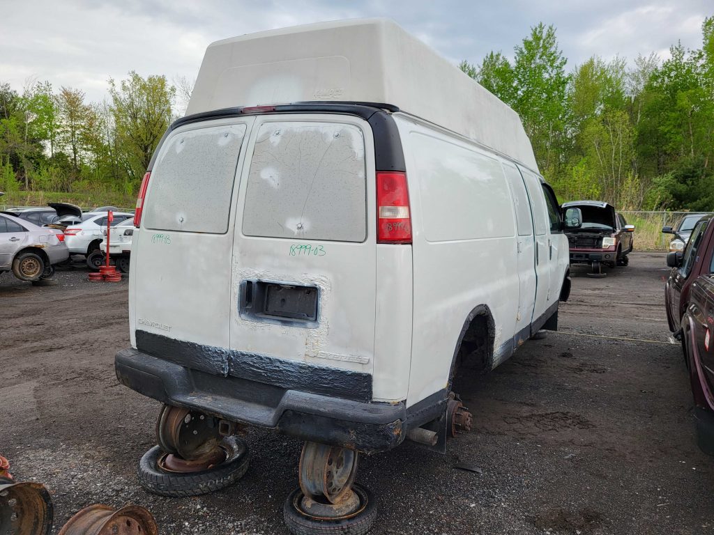 CHEVROLET EXPRESS VAN 2003