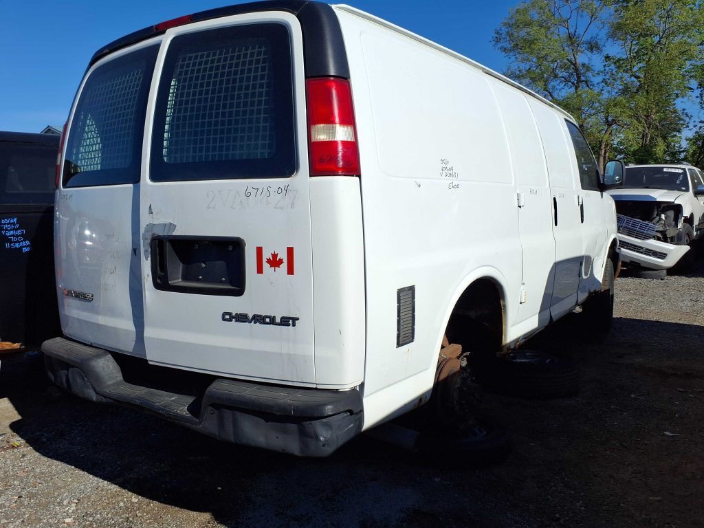 CHEVROLET EXPRESS VAN 2004