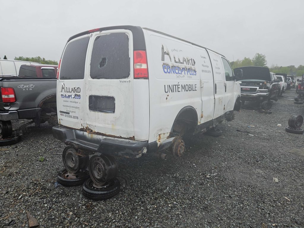 CHEVROLET EXPRESS VAN 2007