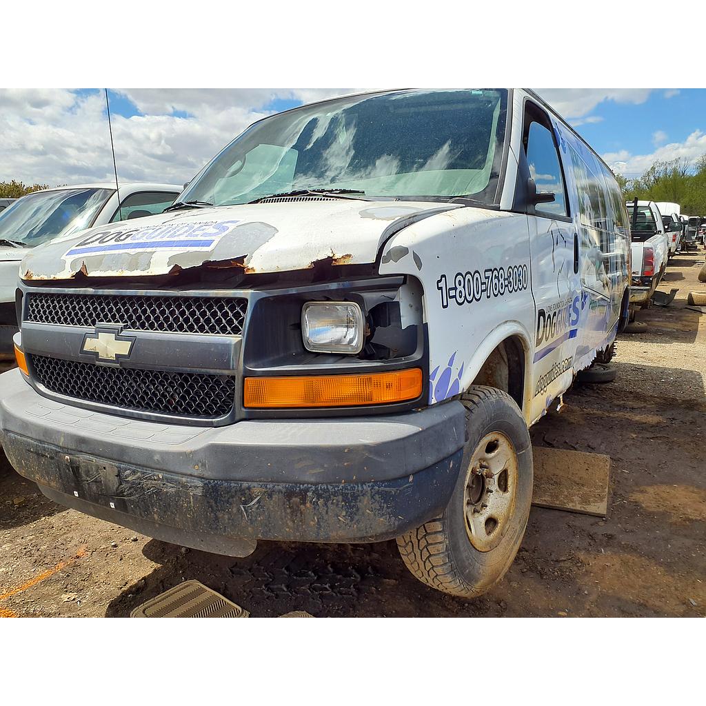 CHEVROLET EXPRESS VAN 2010