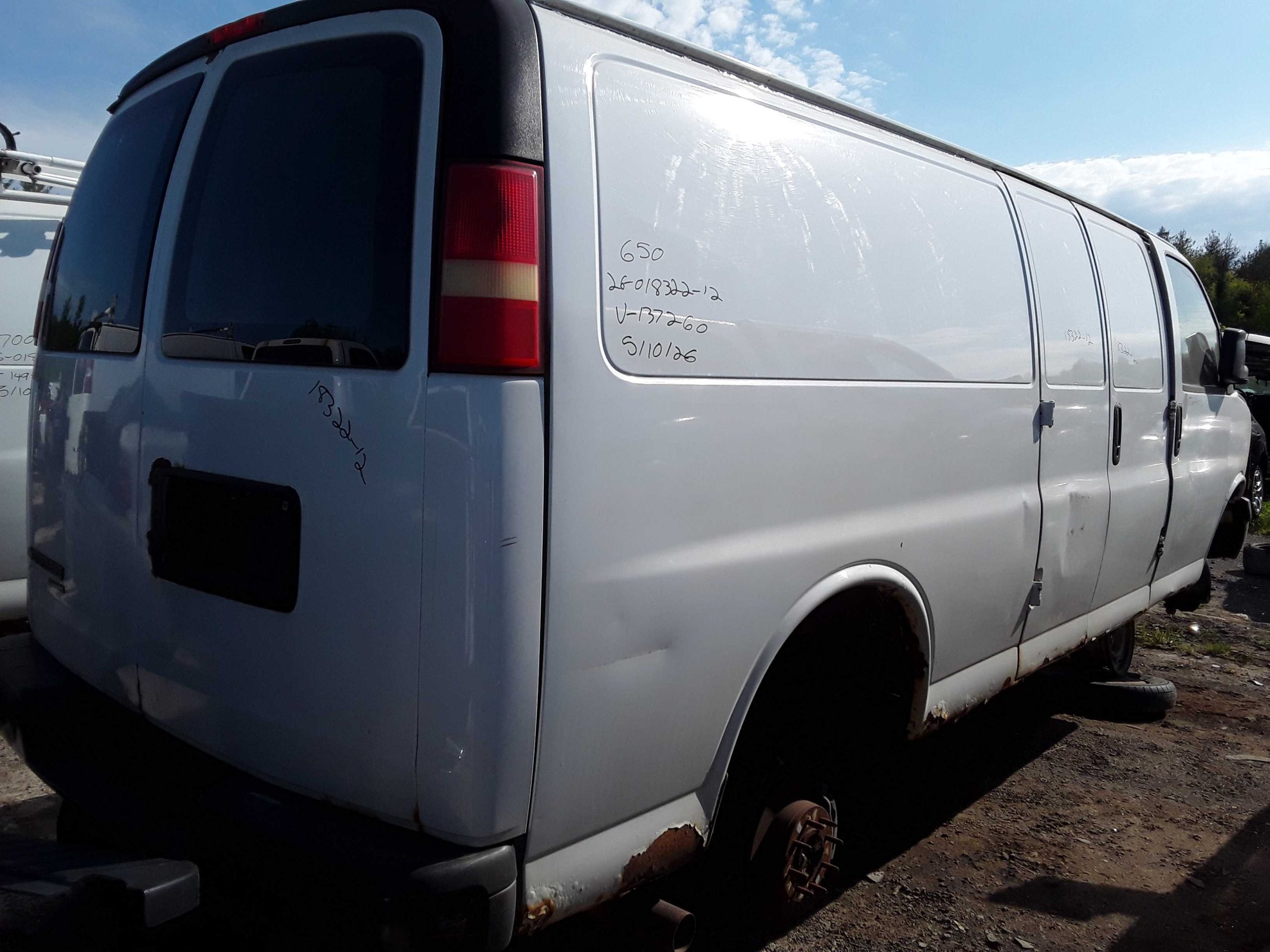 CHEVROLET EXPRESS VAN 2012