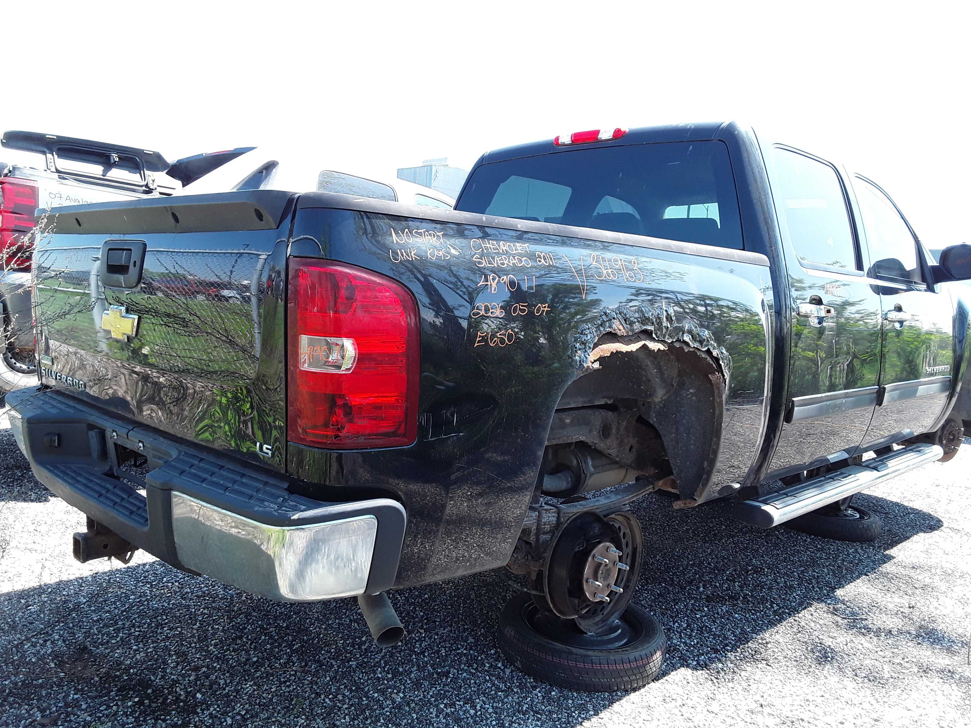 CHEVROLET SILVERADO 1500 2011