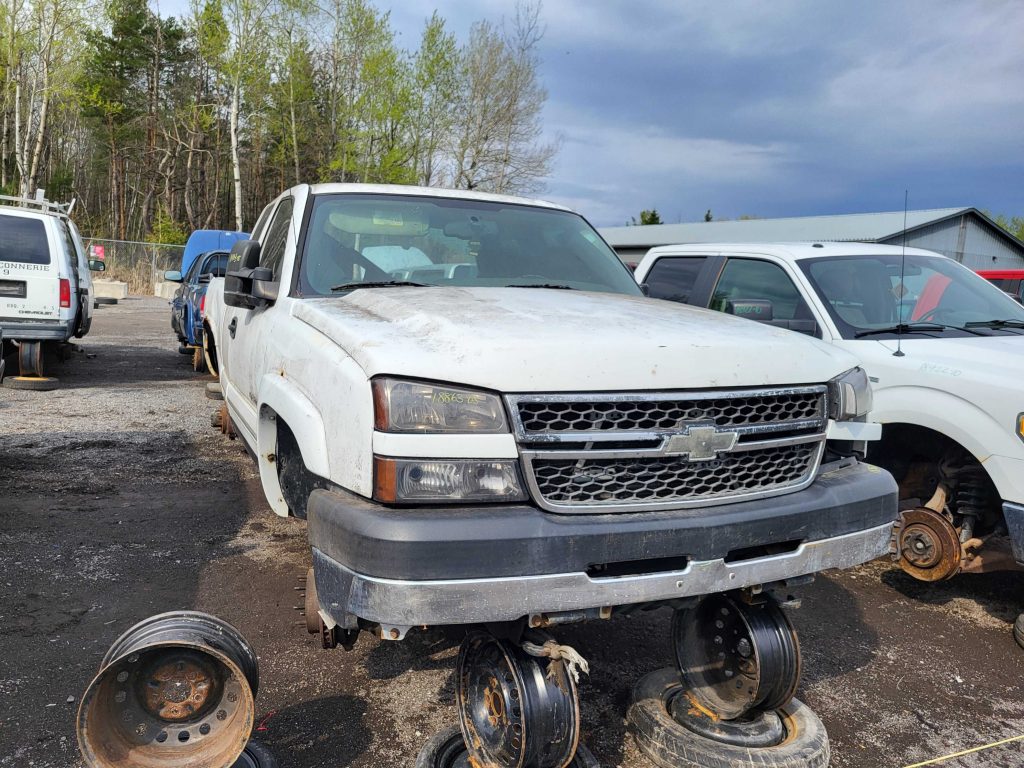 CHEVROLET SILVERADO 2500 2005