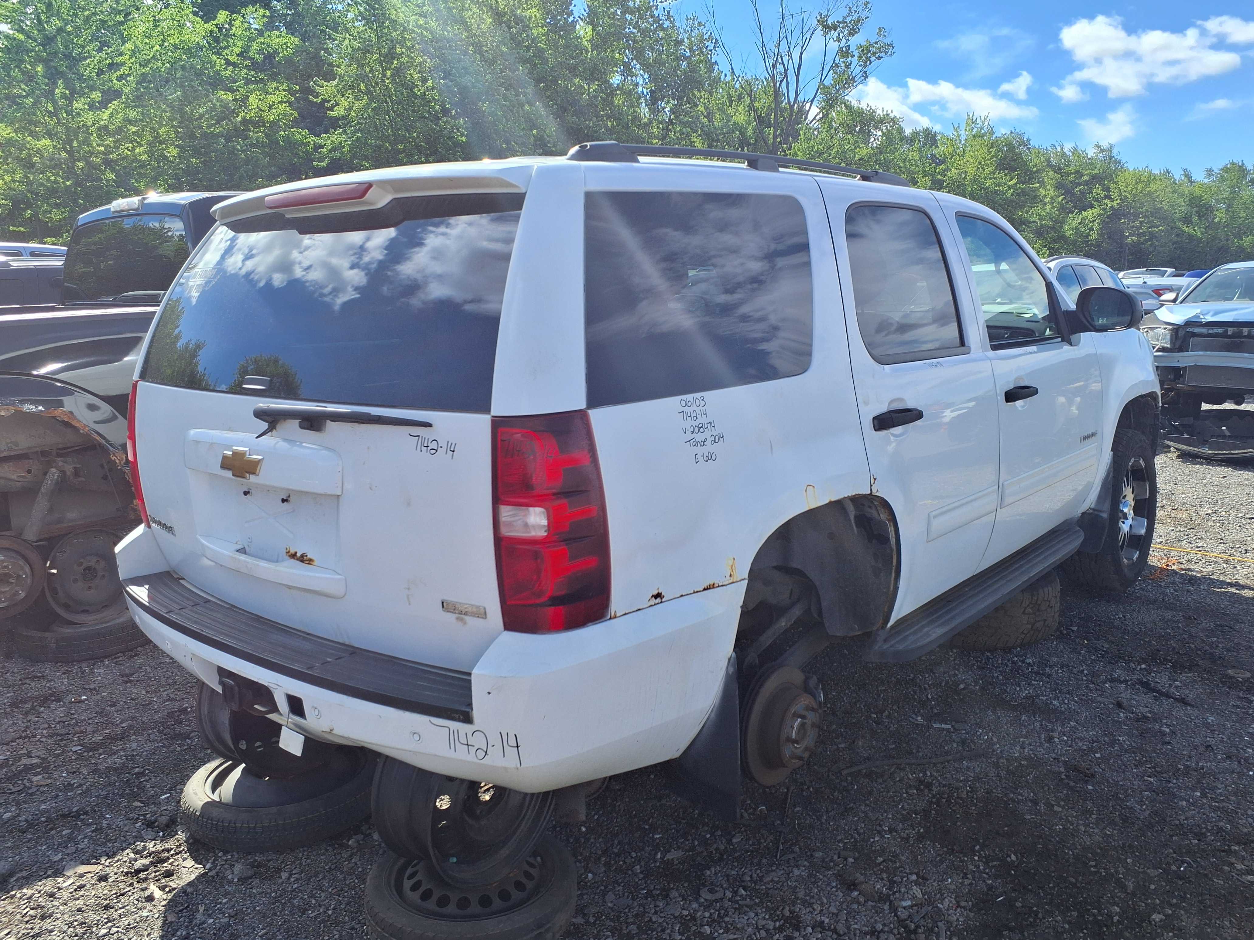 CHEVROLET TAHOE 2012