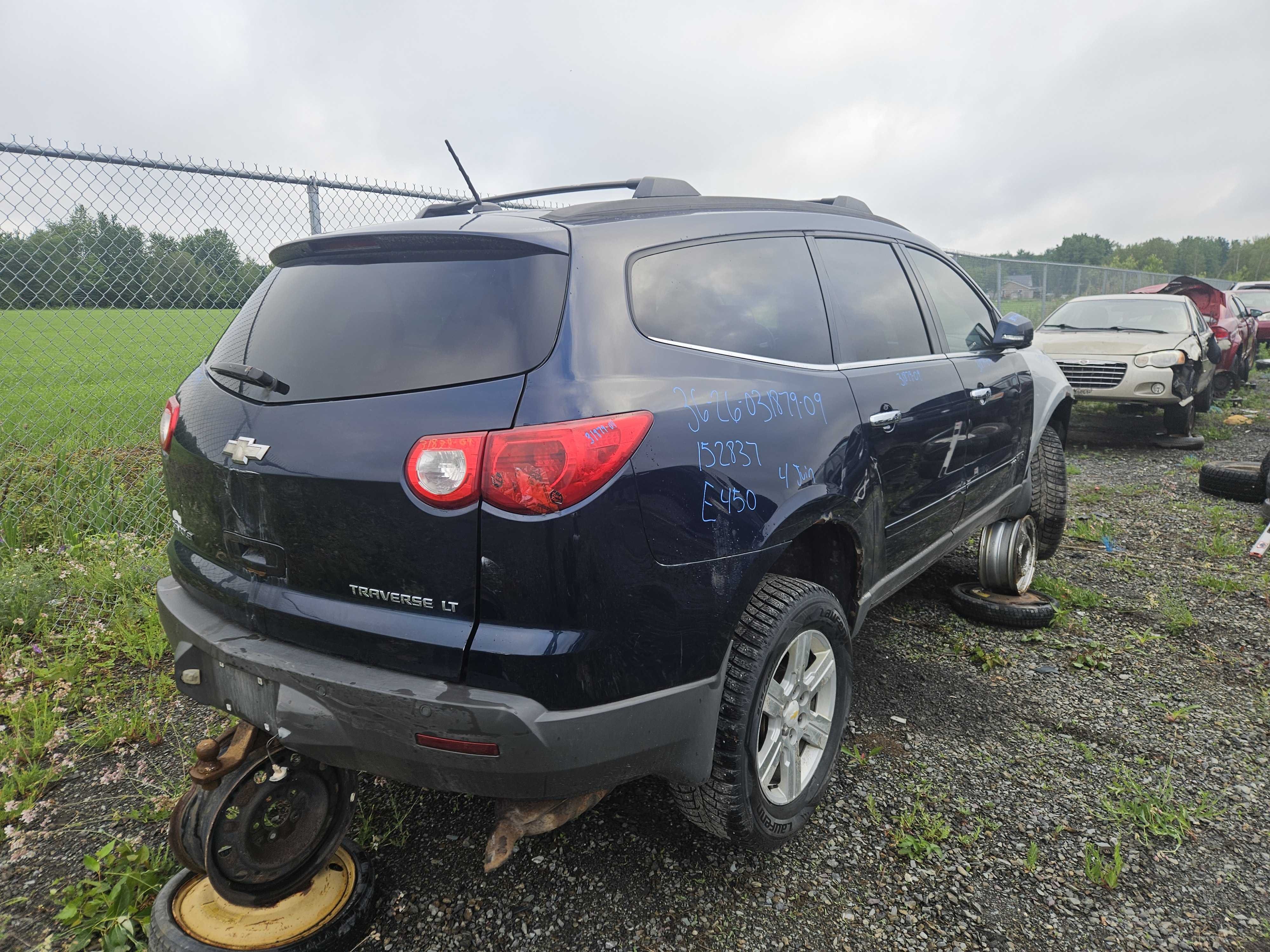CHEVROLET TRAVERSE 2009