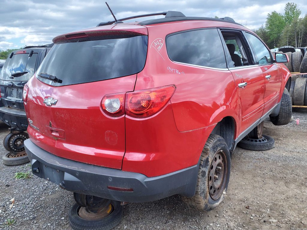 CHEVROLET TRAVERSE 2011