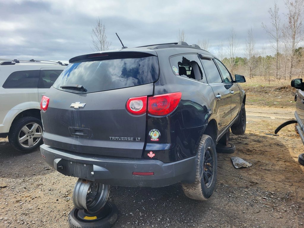 CHEVROLET TRAVERSE 2011