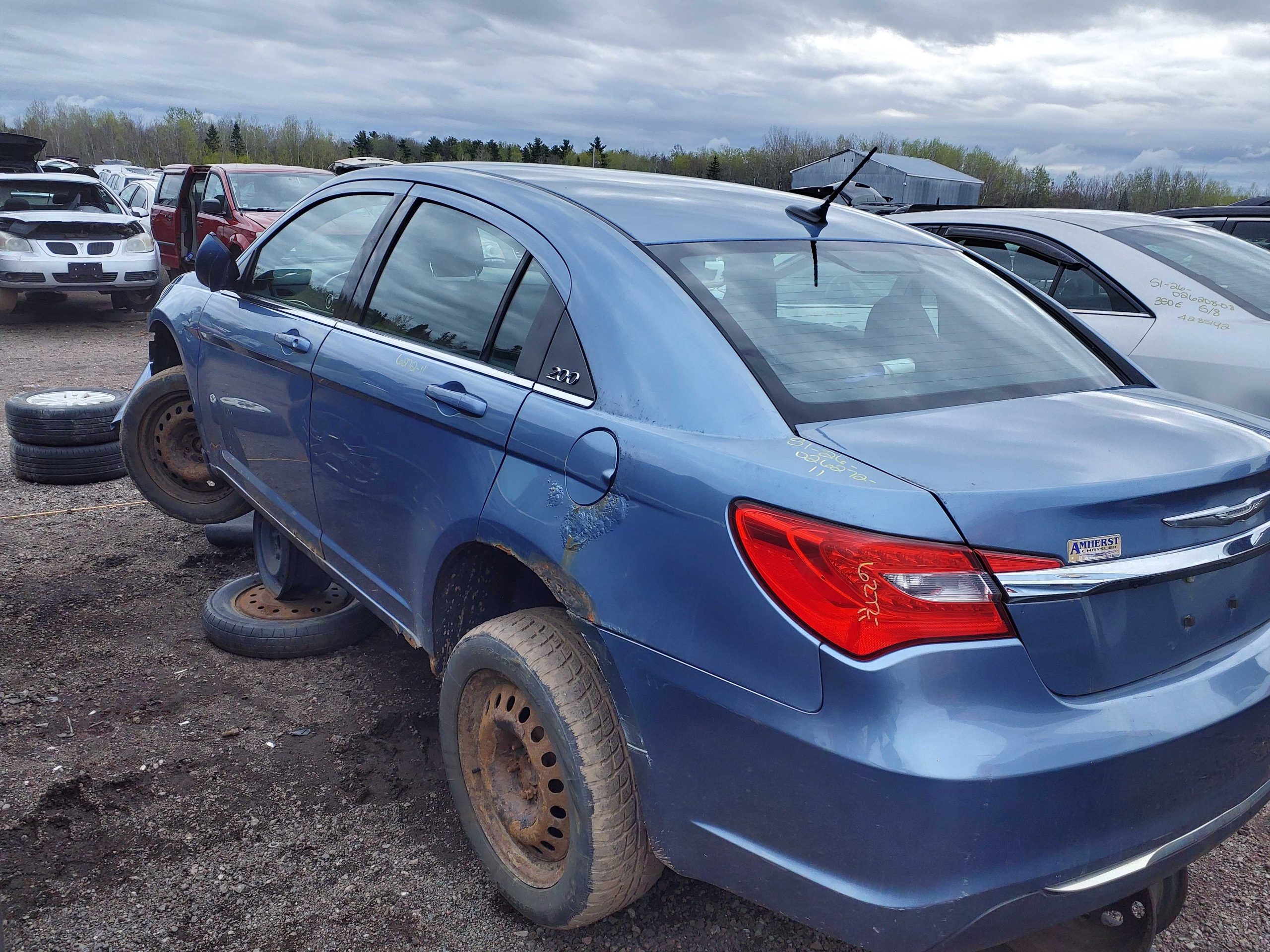 CHRYSLER 200 2011