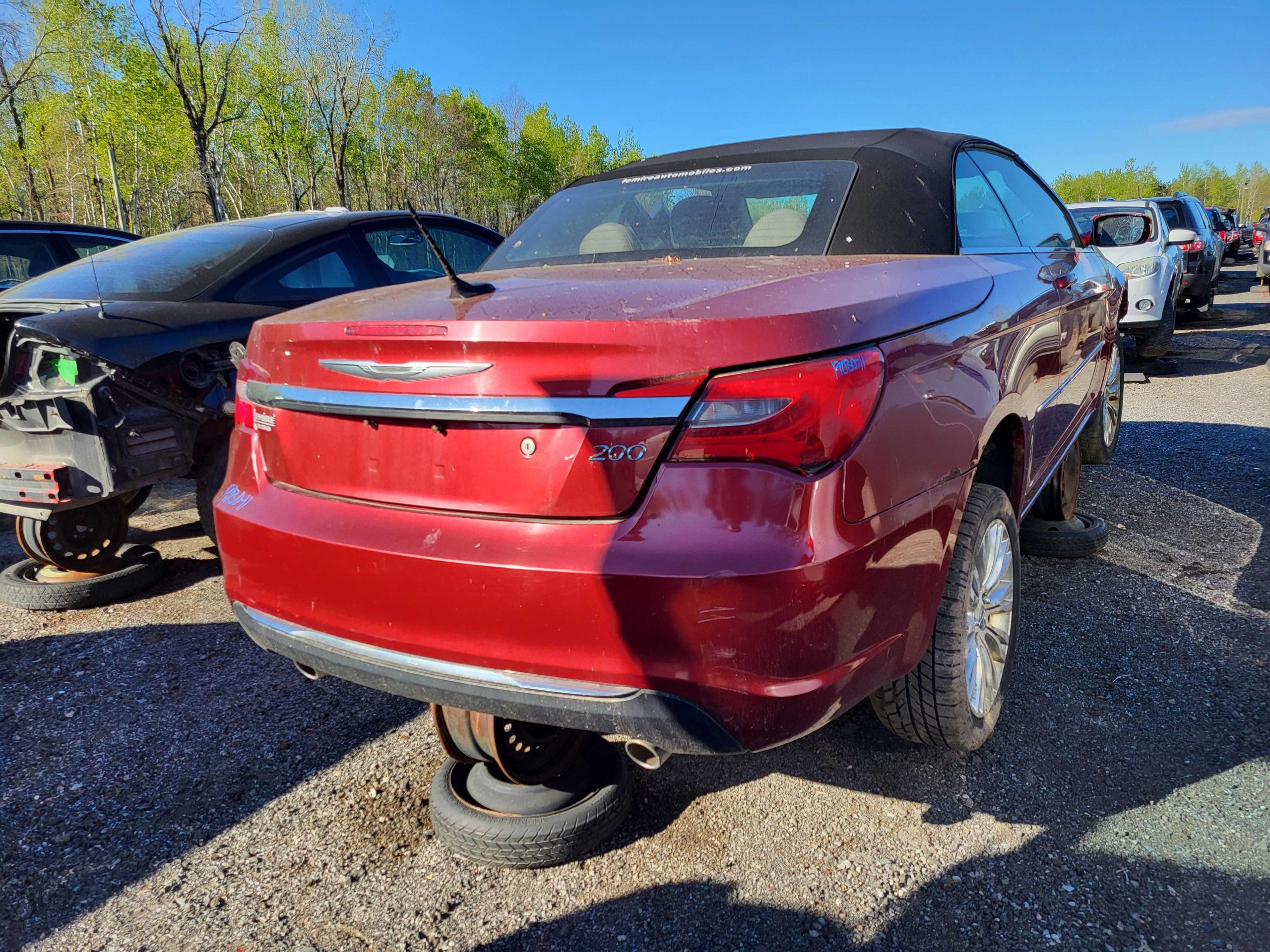CHRYSLER 200 2011
