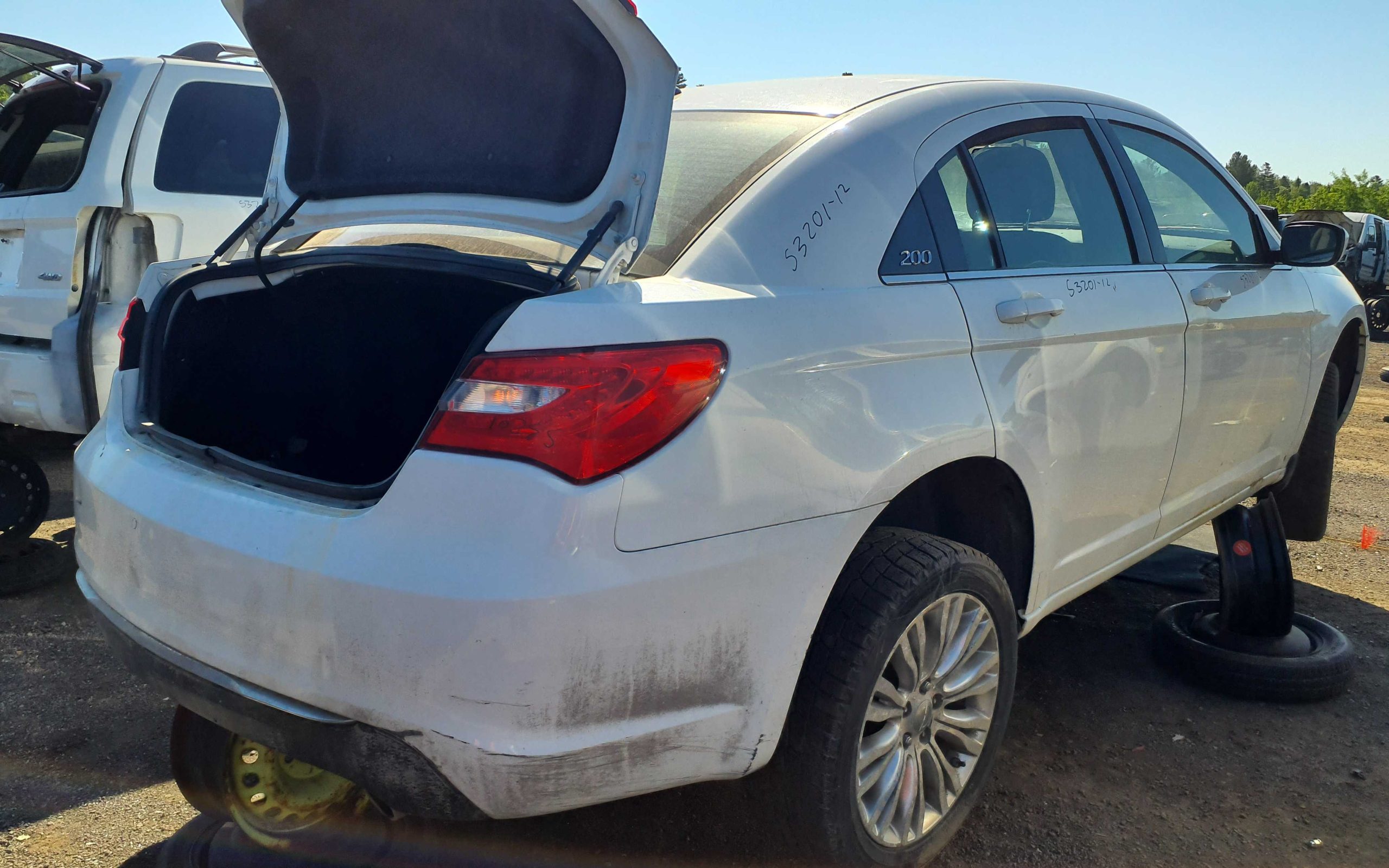 CHRYSLER 200 2012