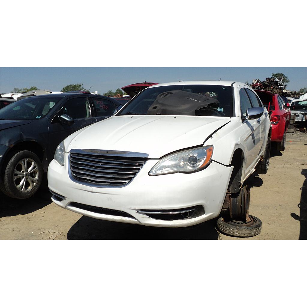CHRYSLER 200 2012