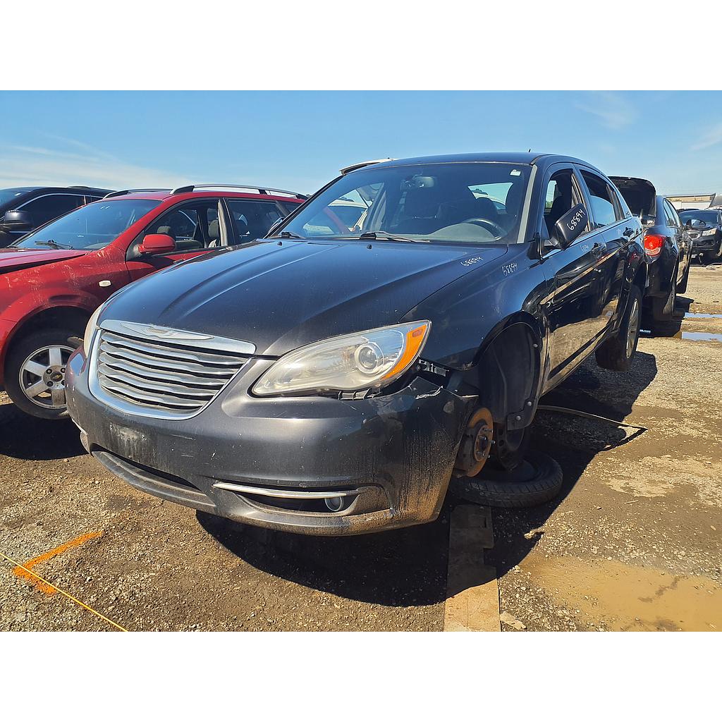 CHRYSLER 200 2013