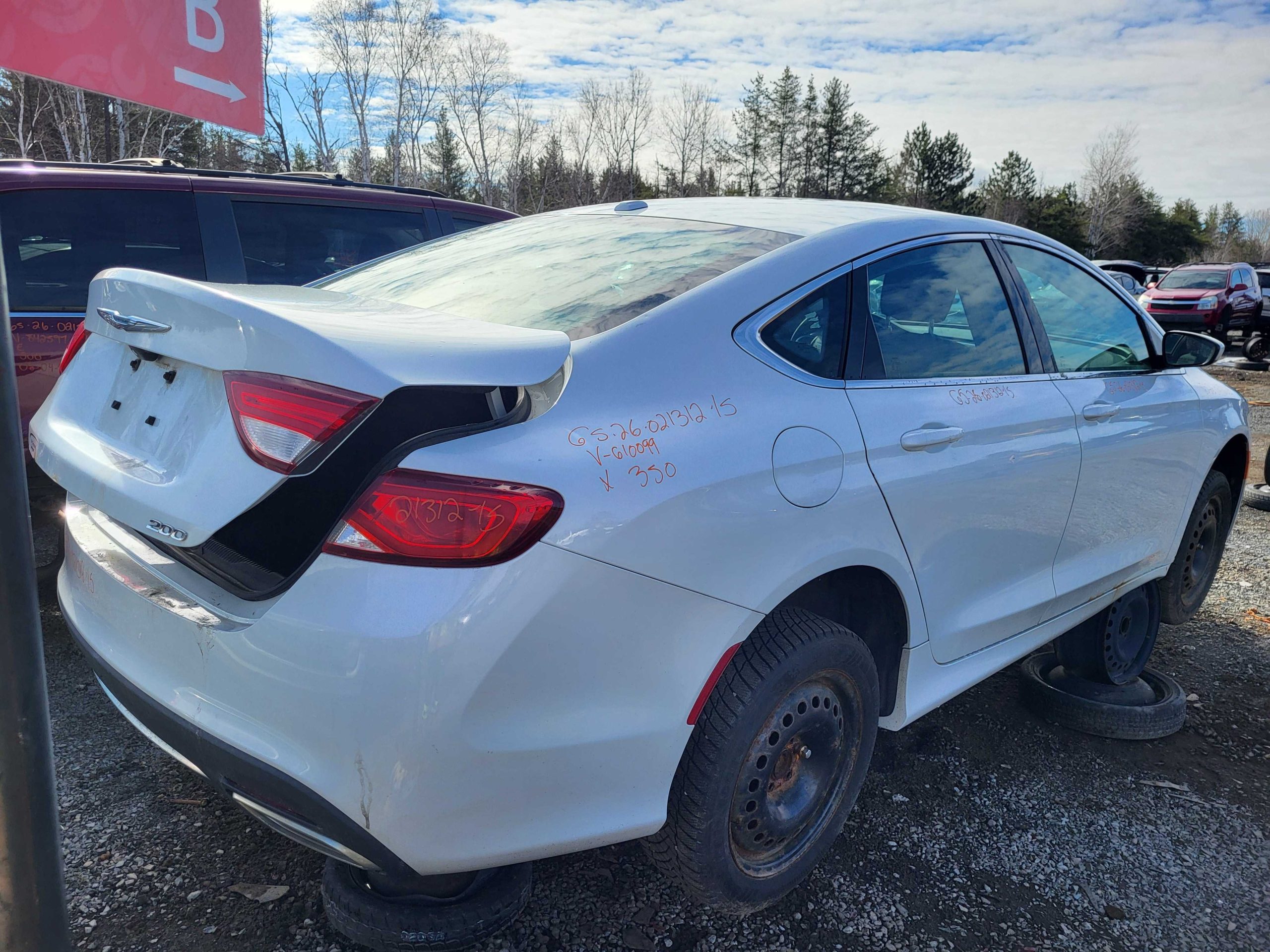 CHRYSLER 200 2015