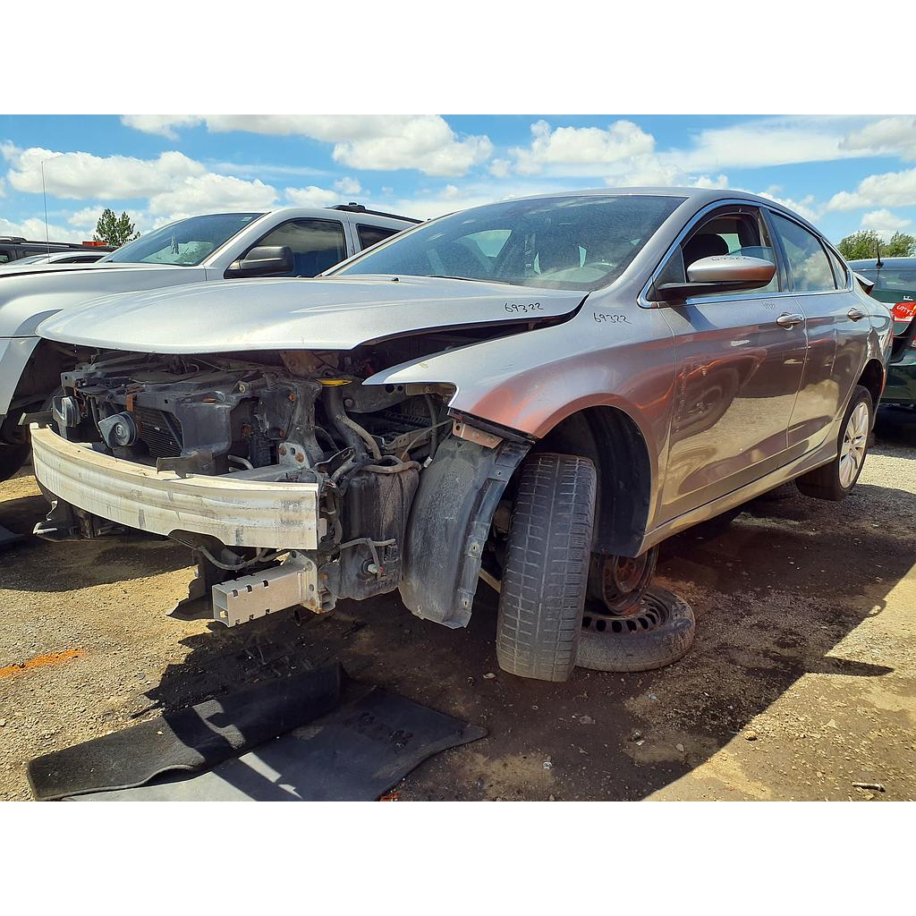 CHRYSLER 200 2015