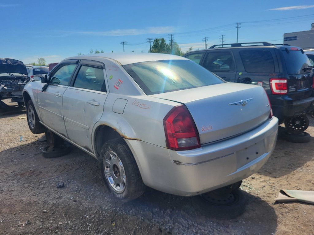 CHRYSLER 300 2005