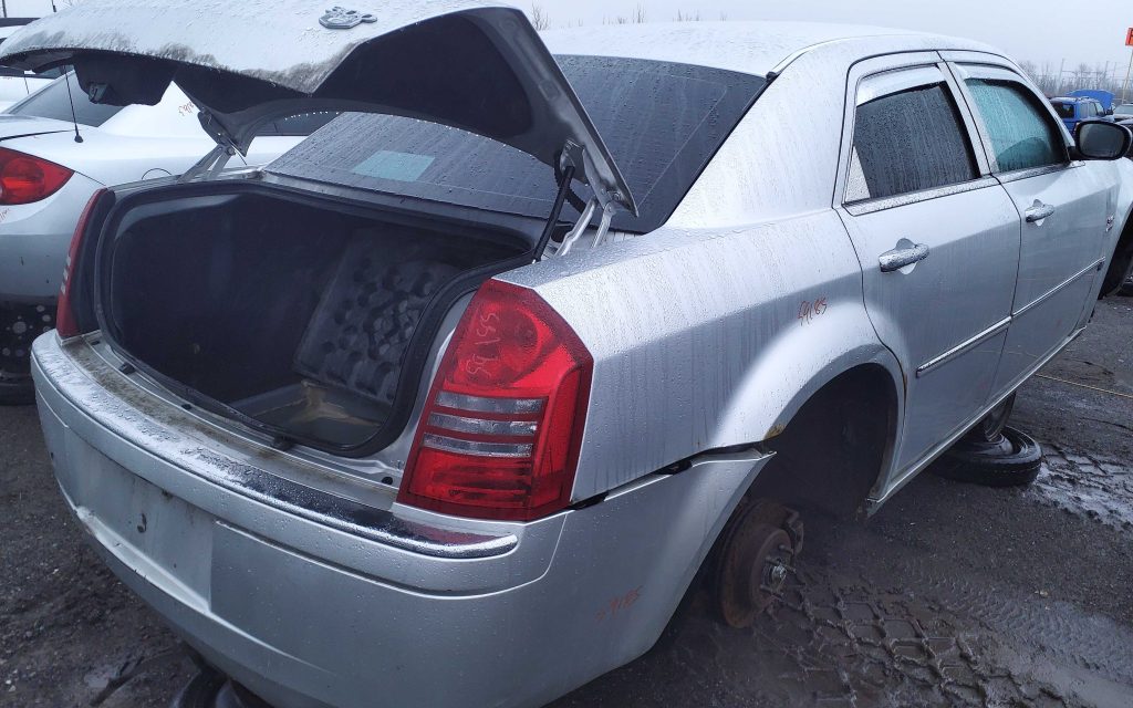 CHRYSLER 300 2005