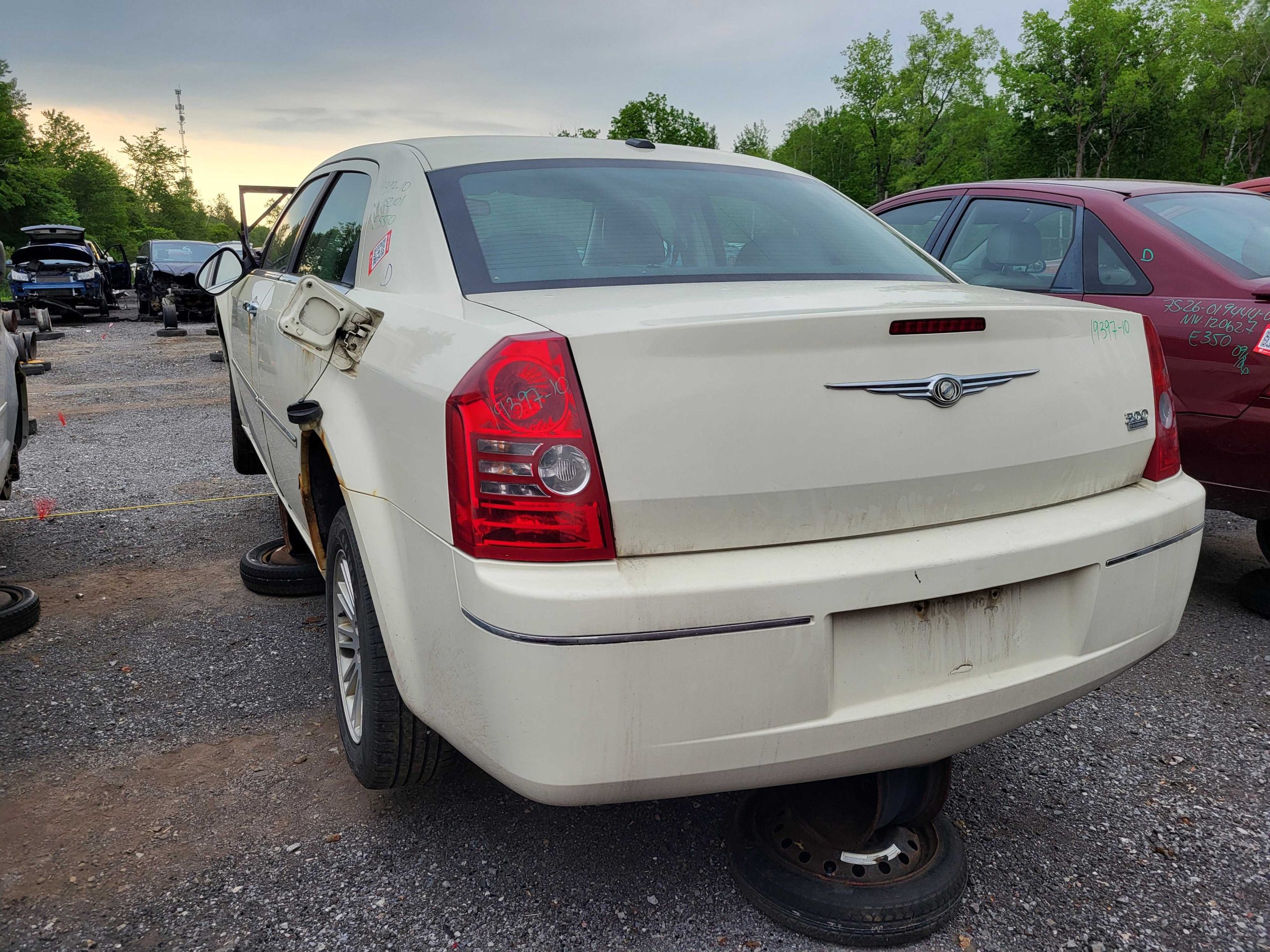 CHRYSLER 300 2010