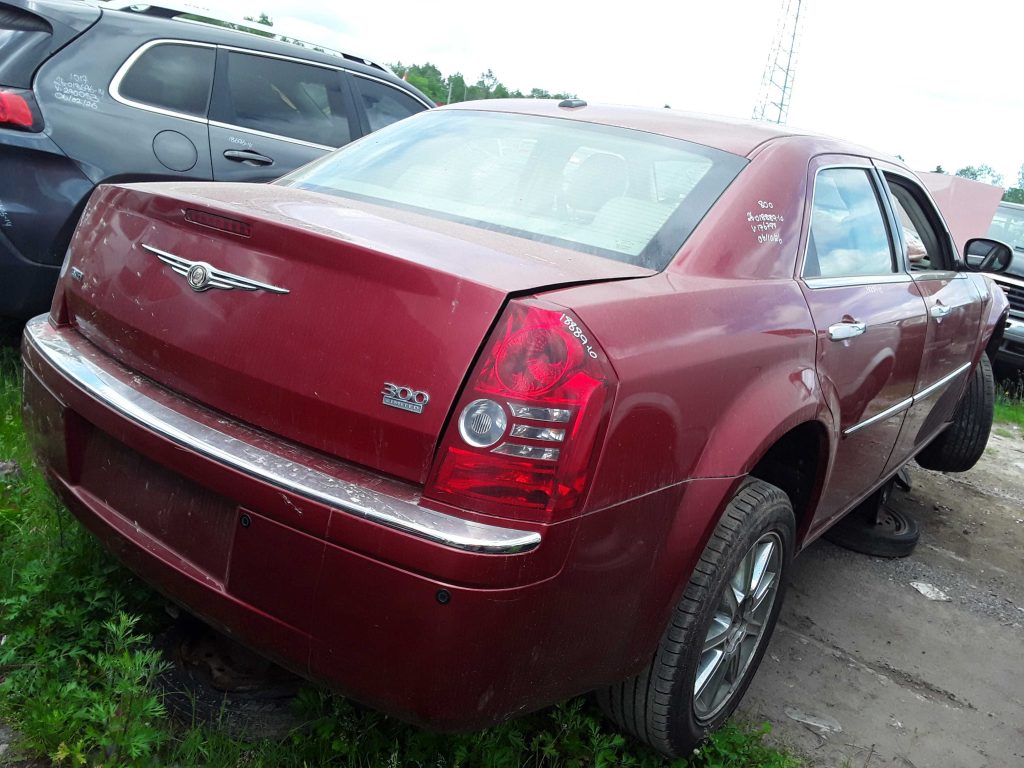 CHRYSLER 300 2010