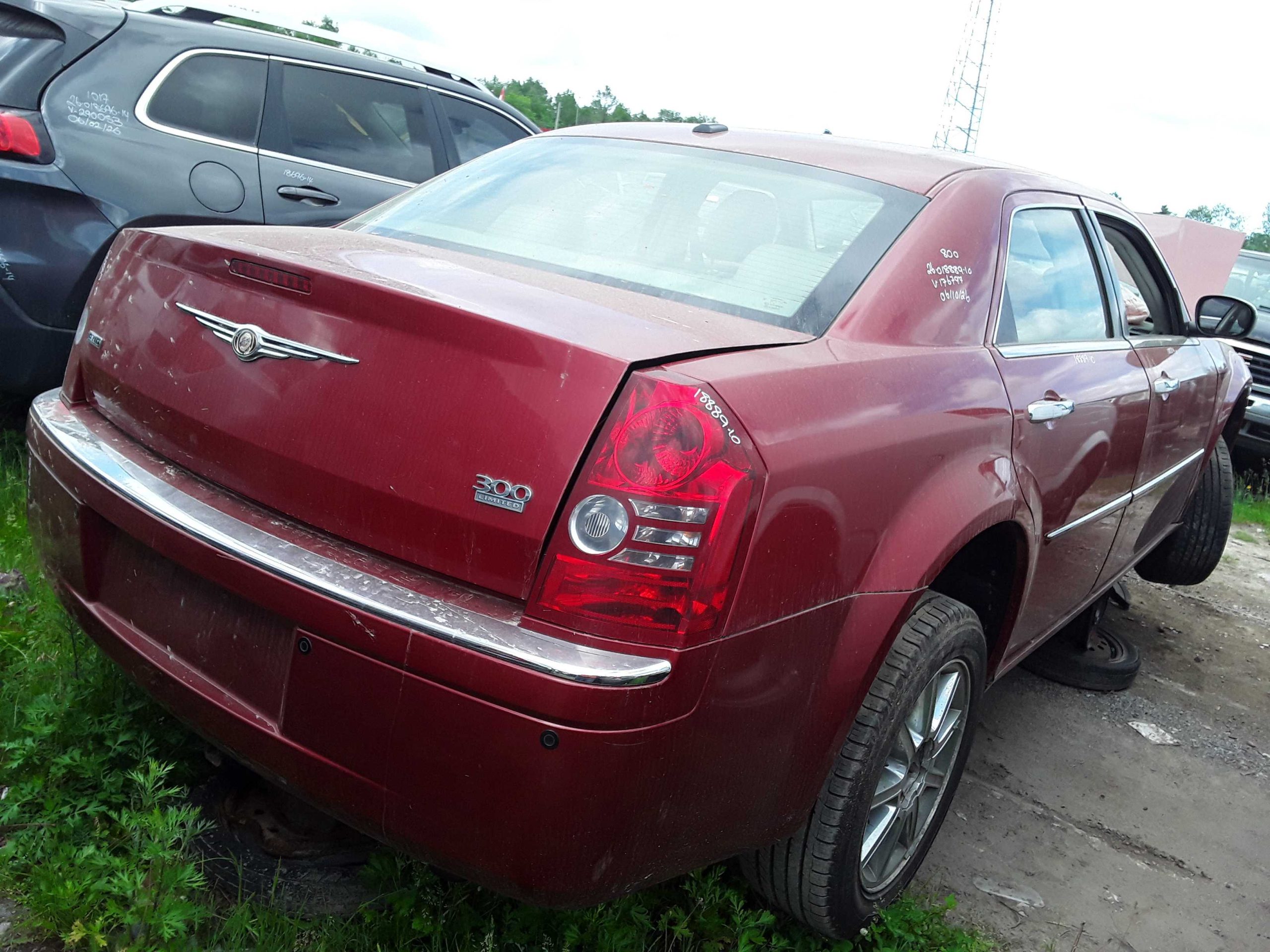 CHRYSLER 300 2010