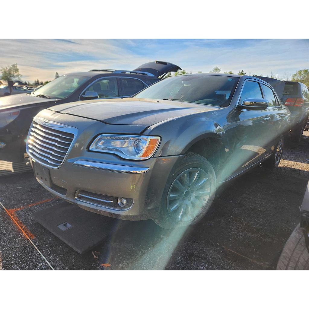 CHRYSLER 300 2012