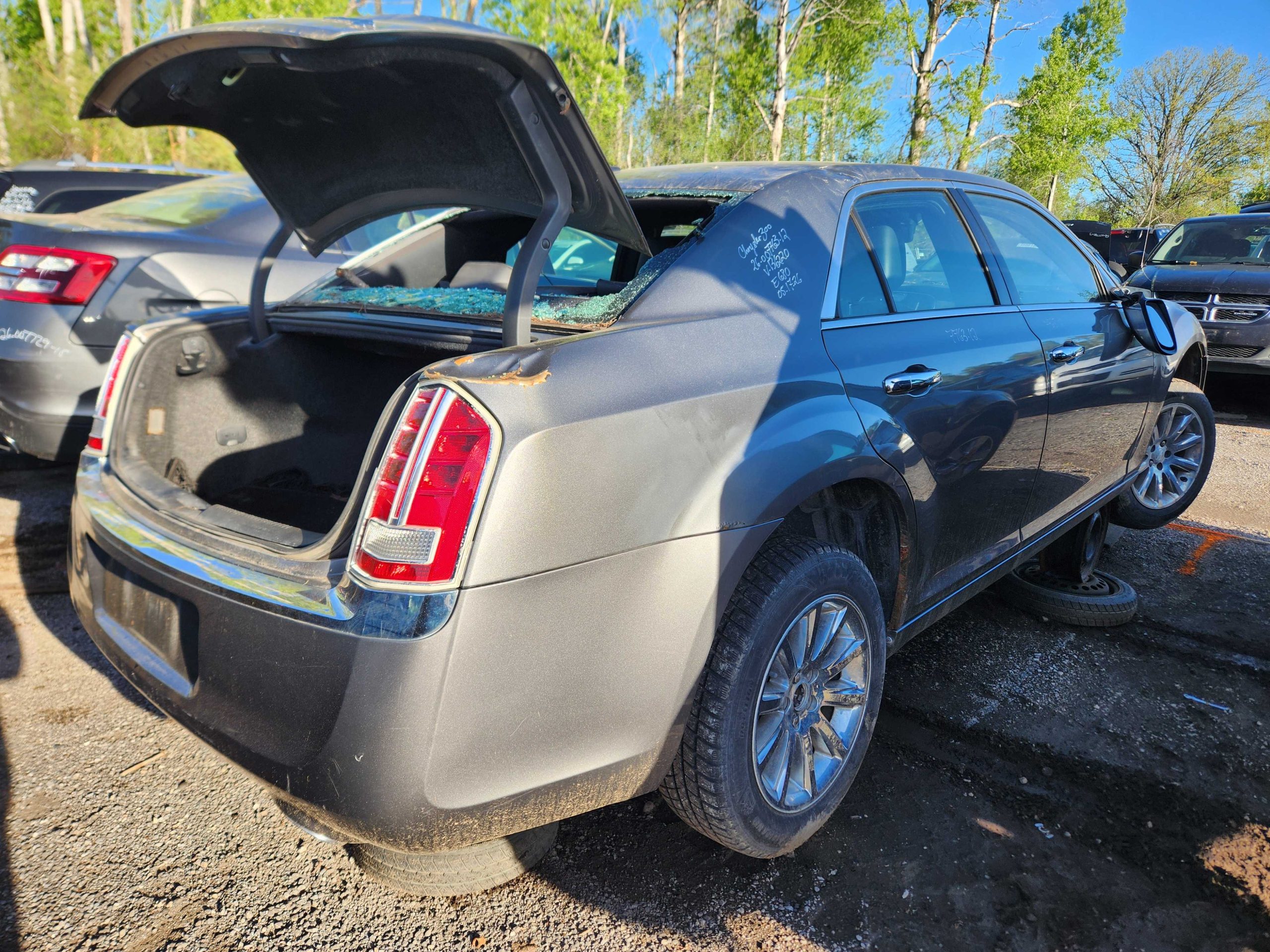CHRYSLER 300 2012