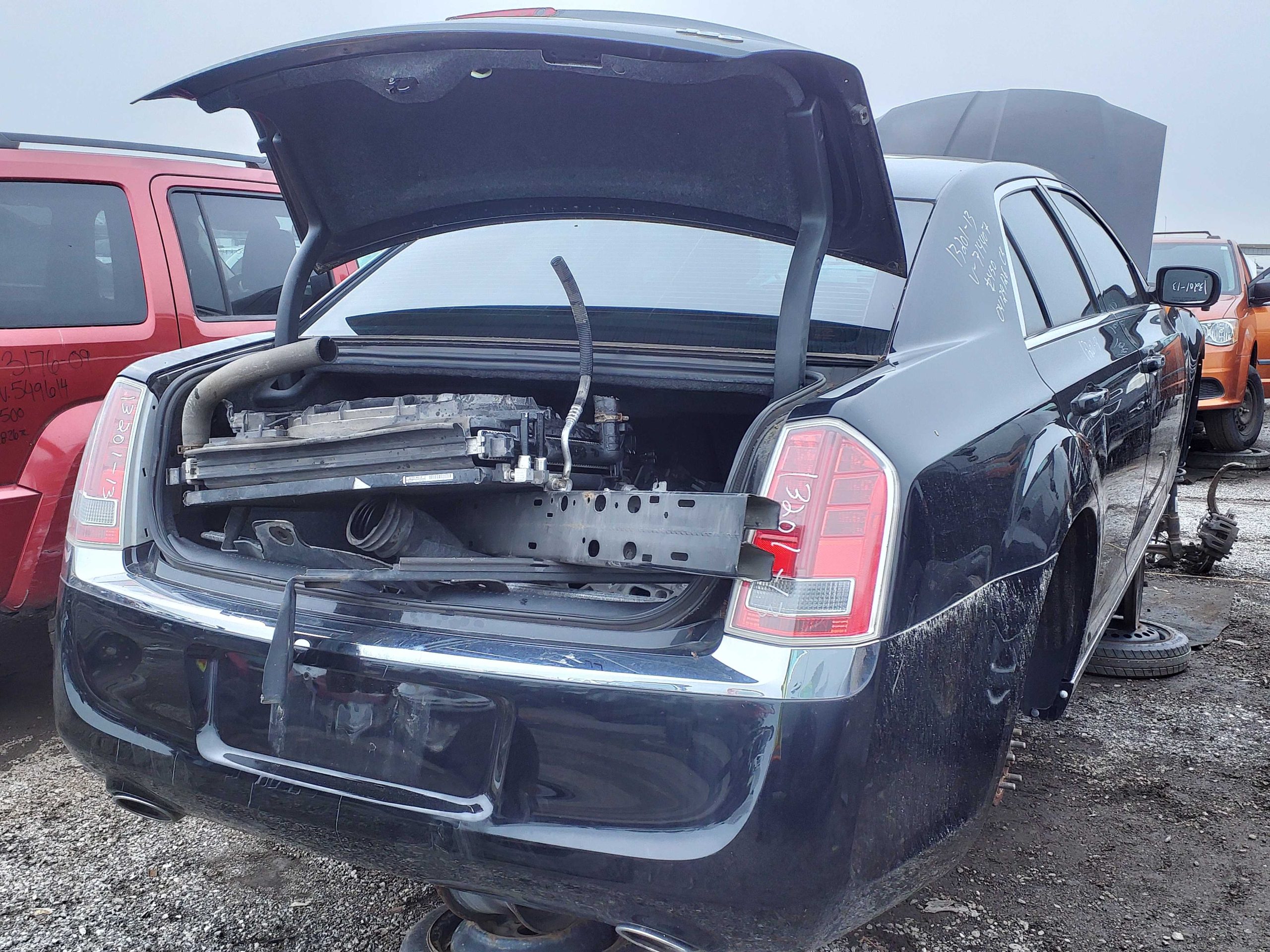 CHRYSLER 300 2013