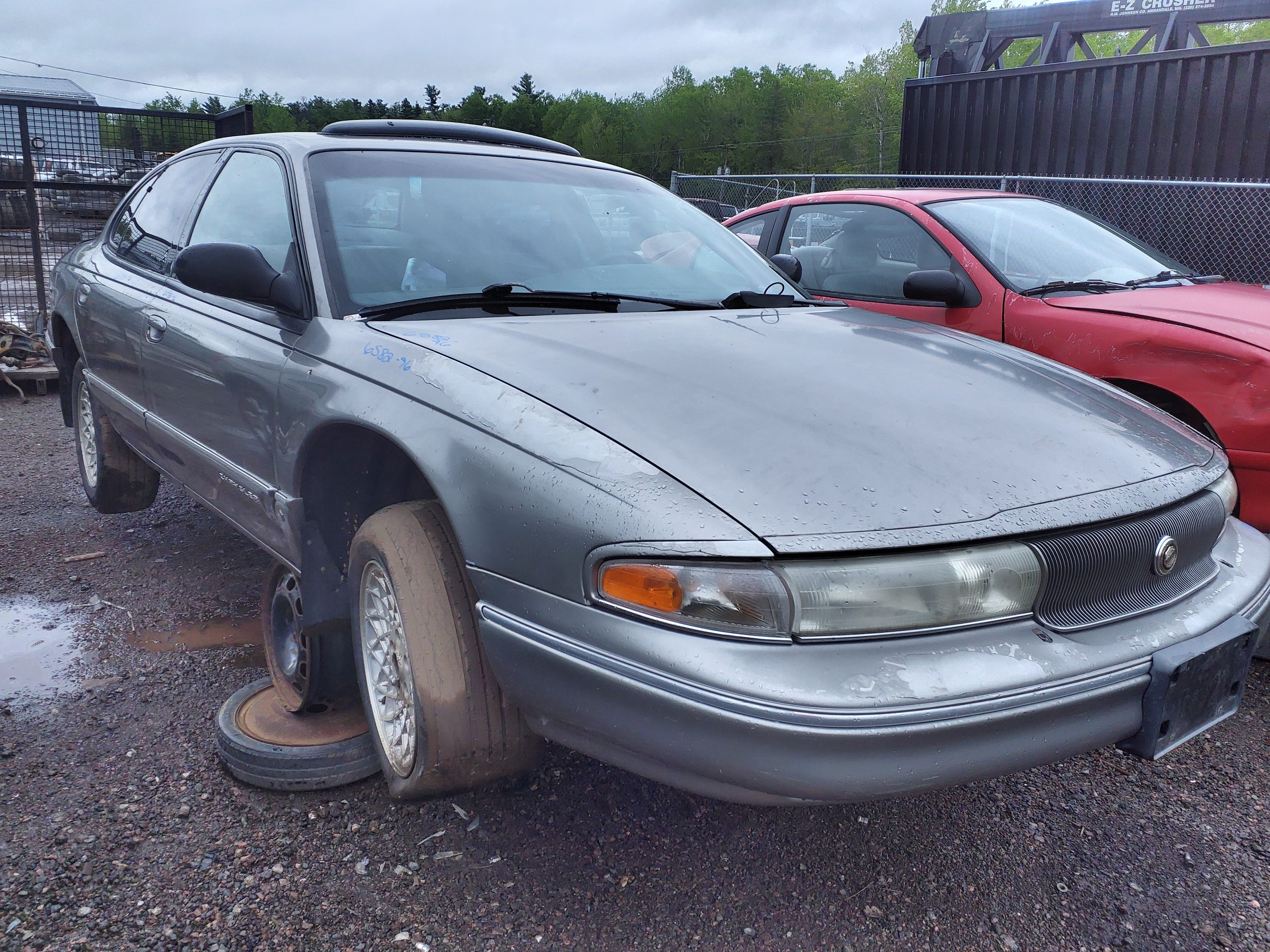 CHRYSLER LHS 1996