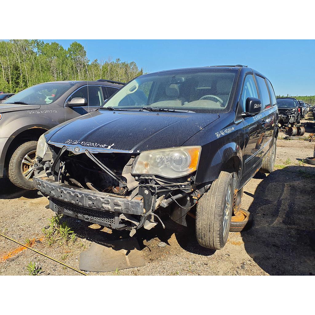 CHRYSLER TOWN & COUNTRY 2008