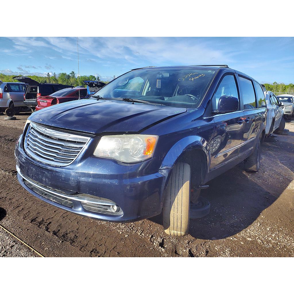 CHRYSLER TOWN & COUNTRY 2014