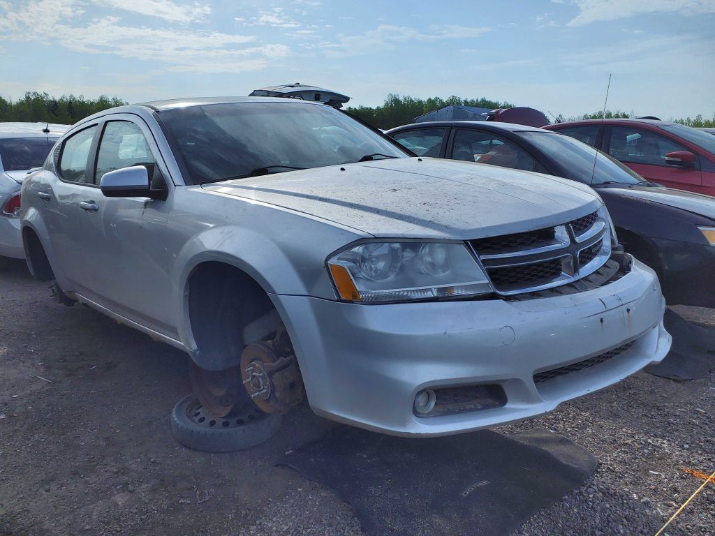DODGE AVENGER 2012