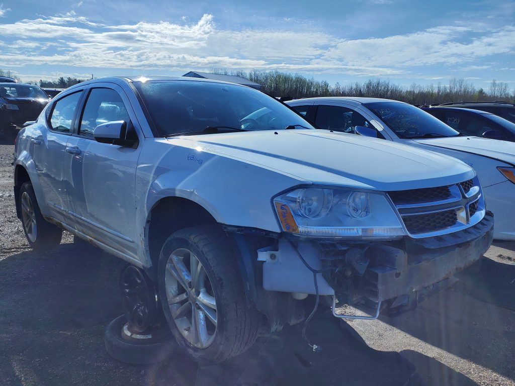 DODGE AVENGER 2012