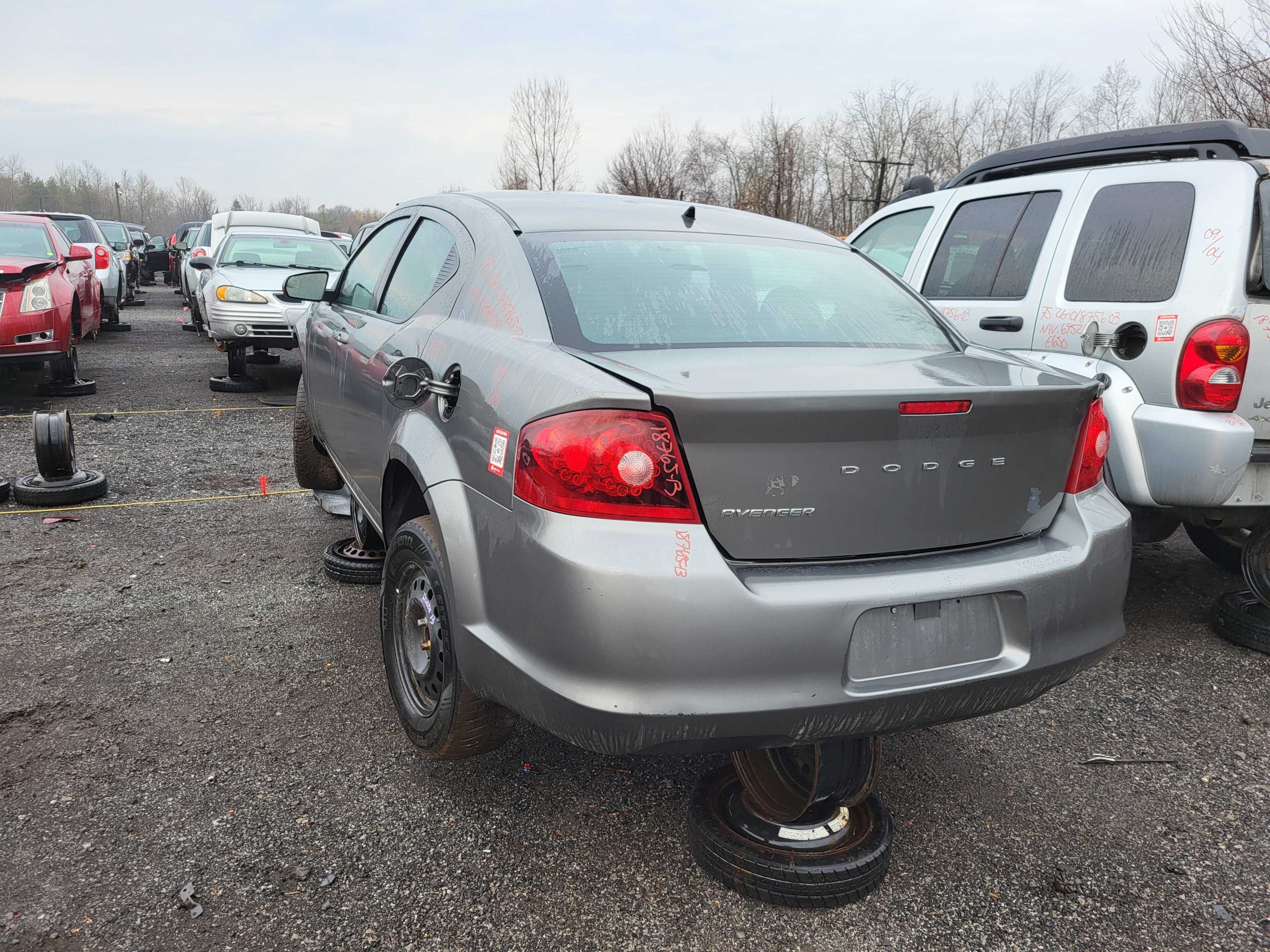 DODGE AVENGER 2013