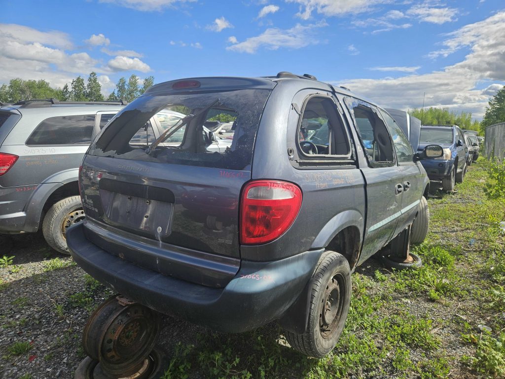 DODGE CARAVAN 2002